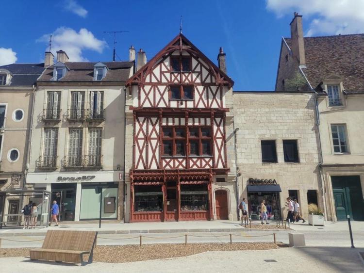 Appartement Au Coeur De La Ville Dijon Exterior foto